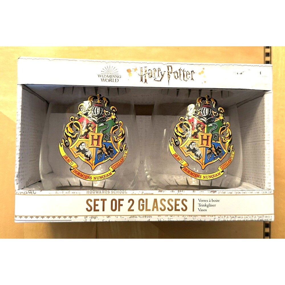 Harry Potter, Wizarding World, Hogwarts School Crest, Set Of 2 Glasses